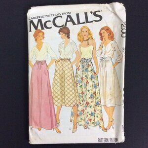 Vintage 1978 McCalls 6389 Sewing Pattern Misses Full Skirts Size 12 Uncut